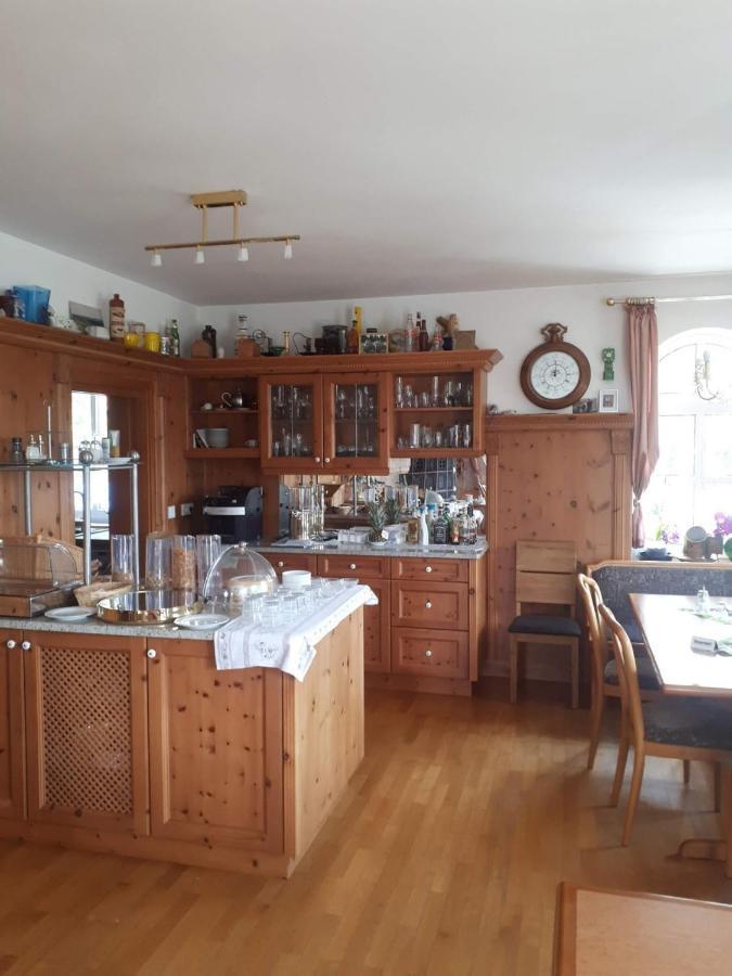 Hotel Pension Am Engelsberg Sommerach Bagian luar foto