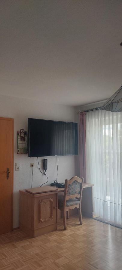 Hotel Pension Am Engelsberg Sommerach Bagian luar foto